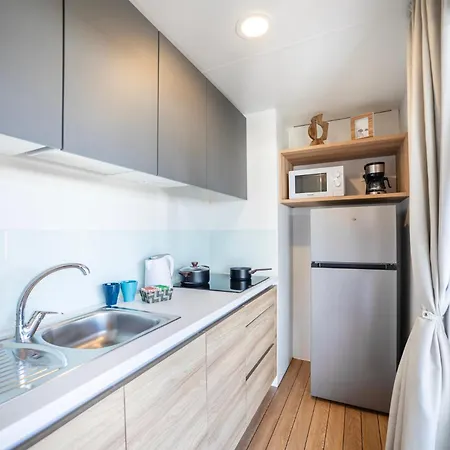 Italia 90 Kemping 4*