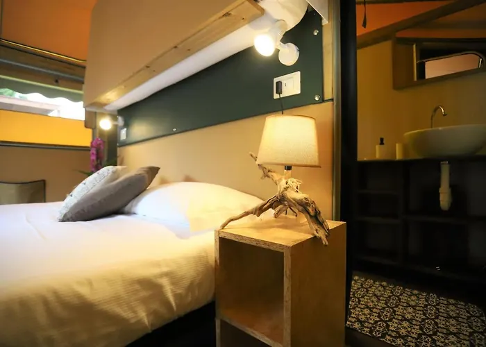 Italia 90 Campingplatz 4*